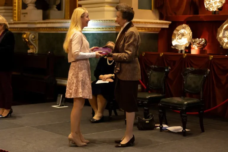 Princess Ann presenting our learning and development manager, Jo Cleary with the PRTA award at Goldsmiths Hall in London